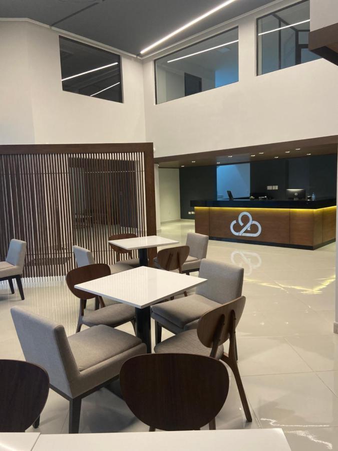 Hotel Nuve Gomez Palacio ภายนอก รูปภาพ