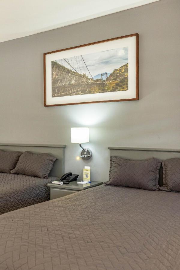 Hotel Nuve Gomez Palacio ภายนอก รูปภาพ